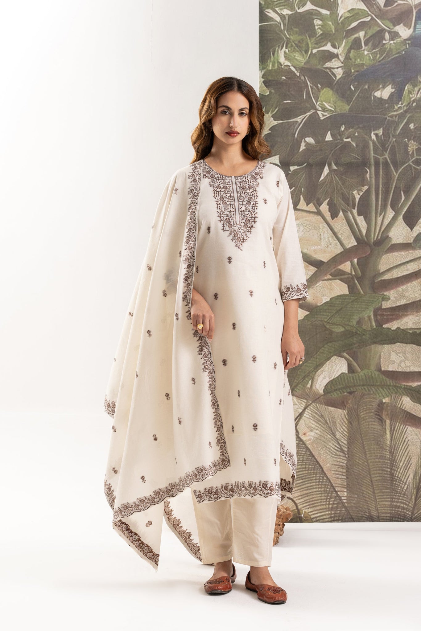 Cream Jacquard-print Cotton Kurta Set with Dupatta