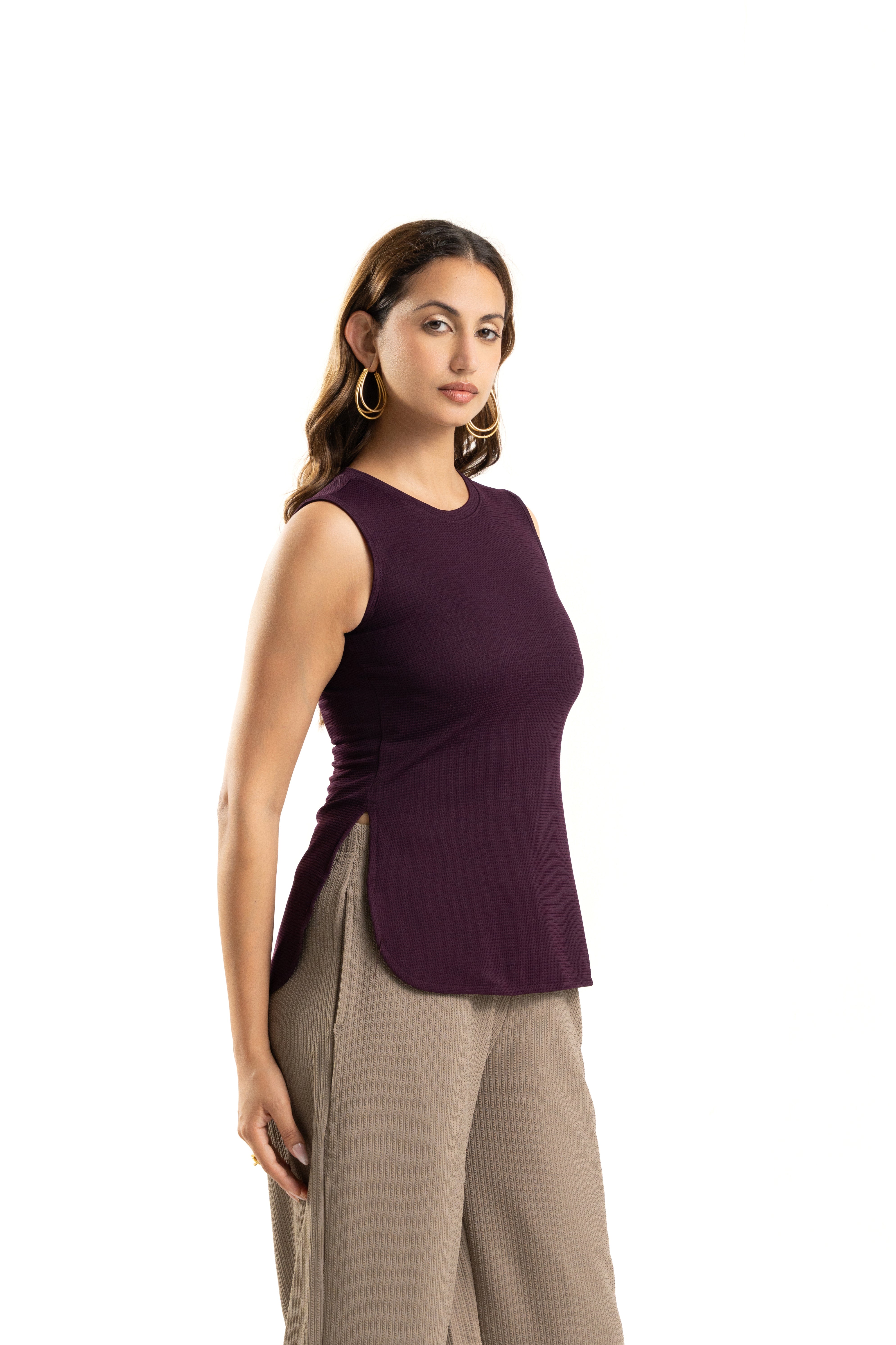 Wine Sleeveless Curve Hem Top For Women