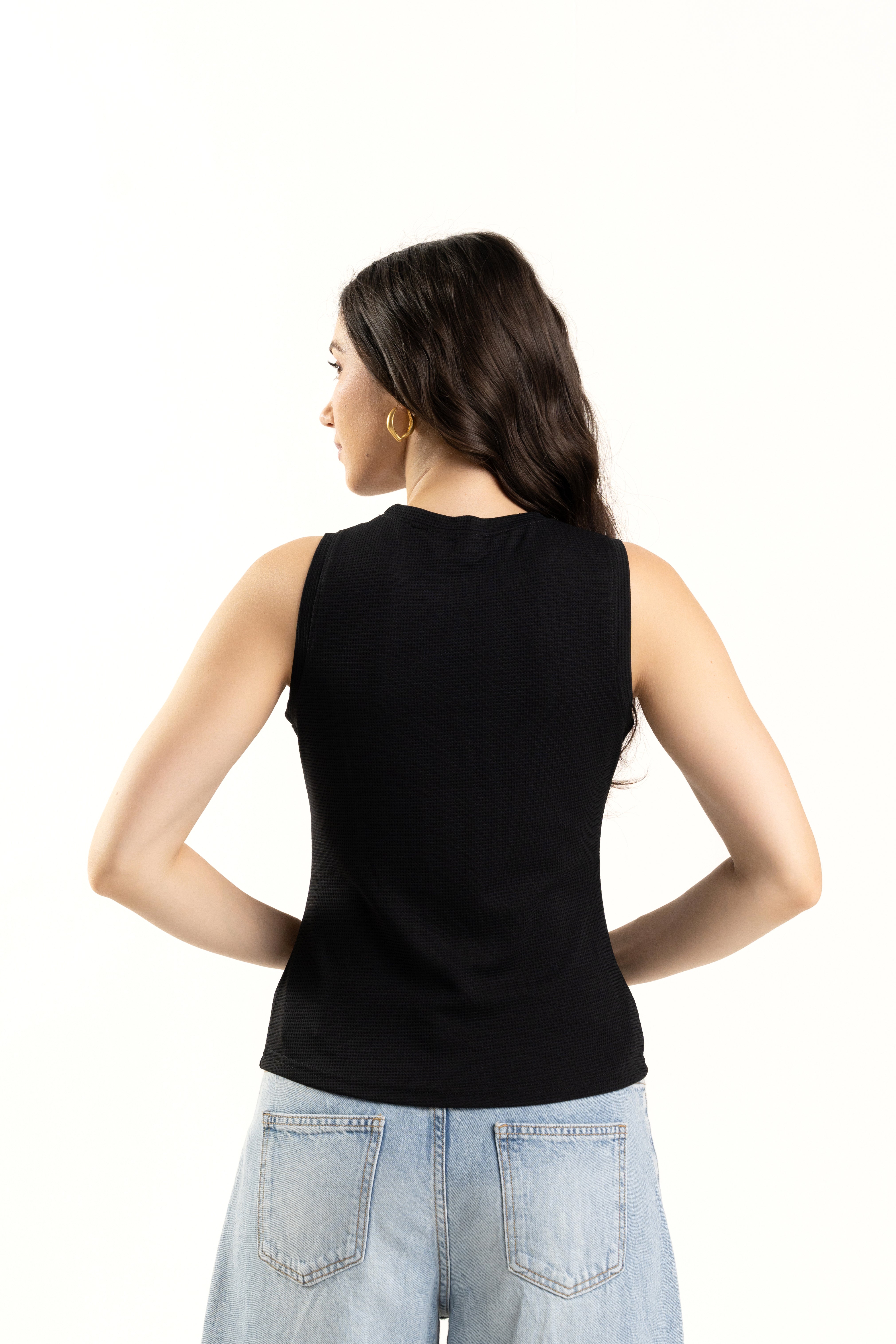 Black Tank Top for Women Sleeveless Round Neck Casual
