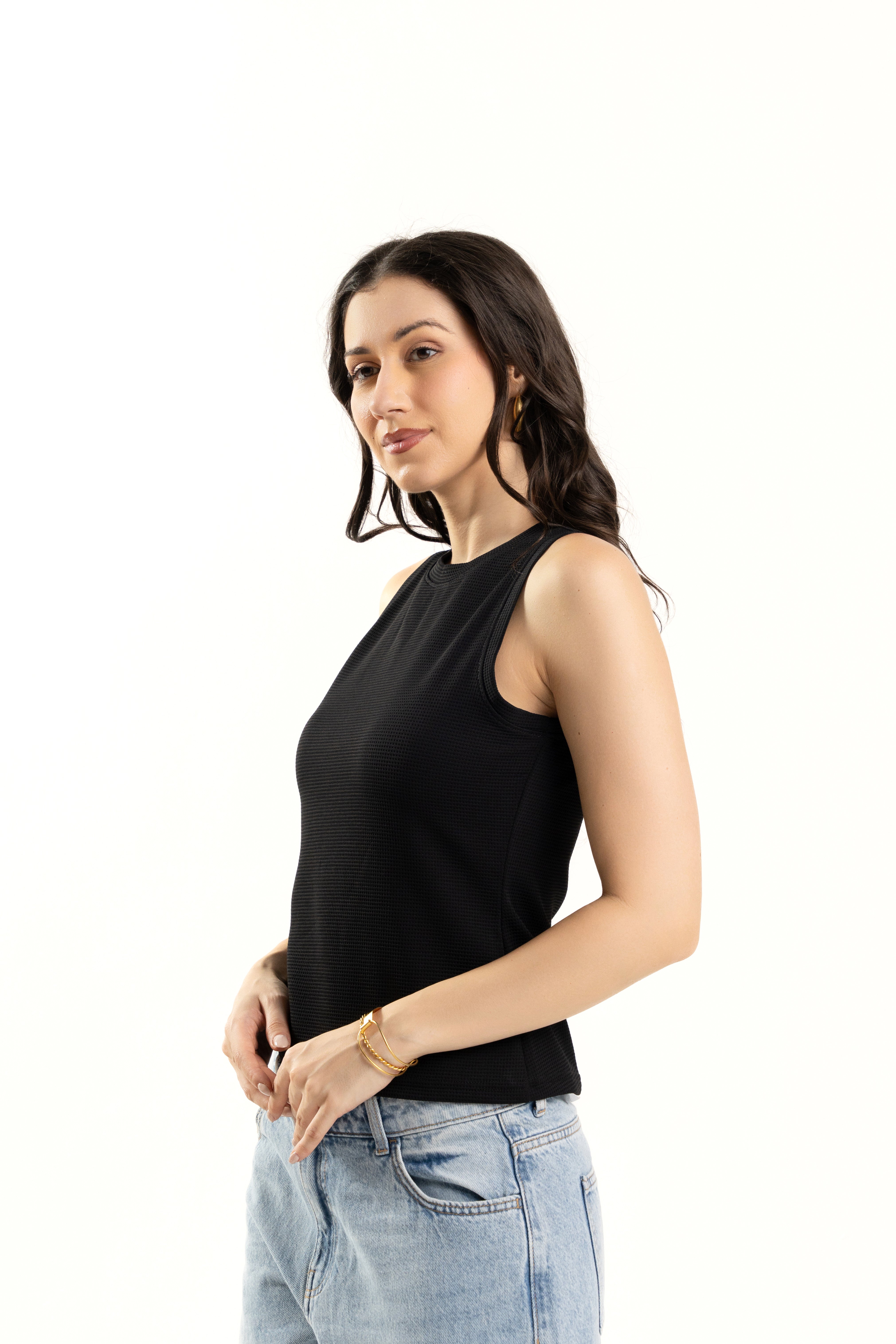 Black Tank Top for Women Sleeveless Round Neck Casual